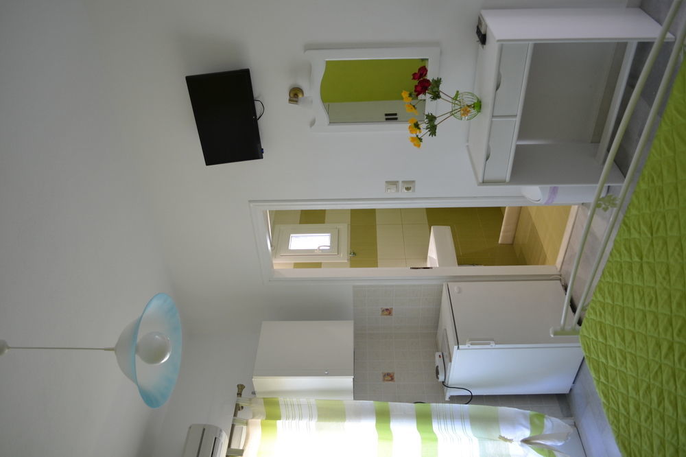 Klimataria Studios Agios Prokopios  Exteriör bild